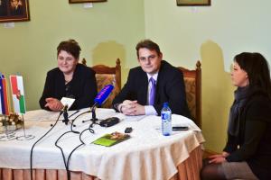 Direktorica RA Kozjansko mag. Andreja Smolej, župan mag. Marko Diaci in referentka za odnose z javnostmi Občine Šentjur Polonca Mastnak